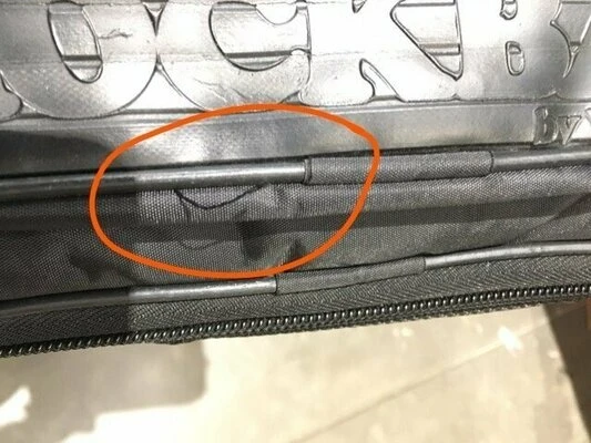 RockBag RB-20606-B/PLUS Gigbag for Electric guitar Black (Damaged) RockBag RB-20606-B/PLUS Gigbag For Electric Guitar Black (Damaged) -Ibanez Shop thumb d gallery base 5e145bf0